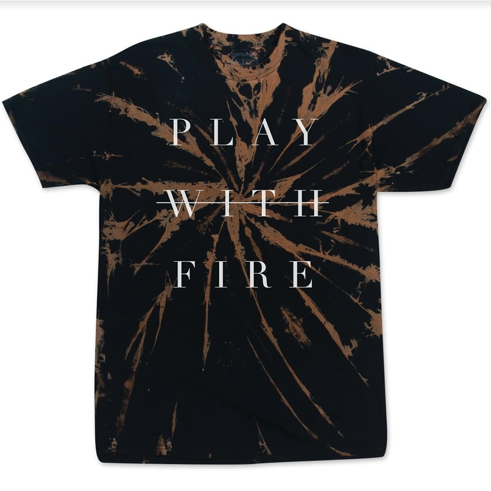 【SATIIIZ】Jenelle Flame Over T-shirt Jenelle Flame Over T-shirt - satiiiz